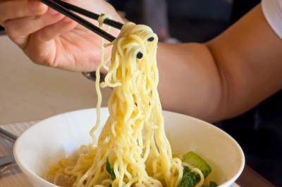 &laquo;Пятёрочка&raquo; запустила станции для заваривания лапши