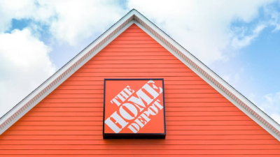 Home Depot снизил прогноз по продажам из-за осторожности потребителей в расходах