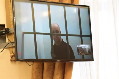 Раджа застрял в &laquo;Полярной сове&raquo;, но требует присяжных