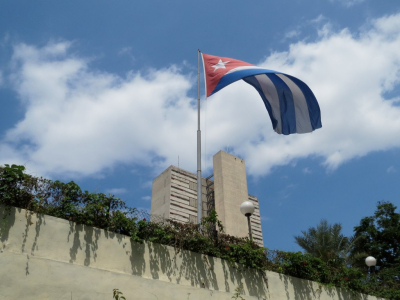 На Кубе объявили чрезвычайное положение из-за &laquo;угрозы США&raquo;