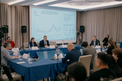 Нужно ли ограничивать кредиты казахстанцам, чтобы победить инфляцию