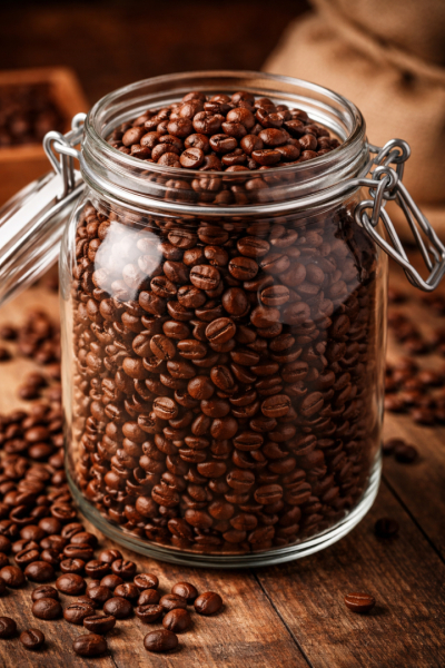 Банка кофе &mdash; за 1800 рублей: аналитик объяснила причины подорожания