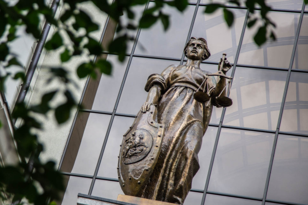 Верховный суд запретил страховщикам заменять ремонт выплатой без согласия