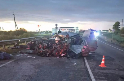 Шесть человек погибли в ночном ДТП с Infiniti и Toyota в Амурской области