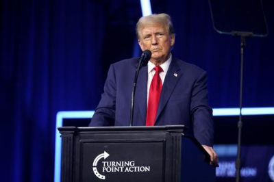 Трамп скептически отнесся к плану Ирана о проведении трехэтапных переговоров, пишет WSJ