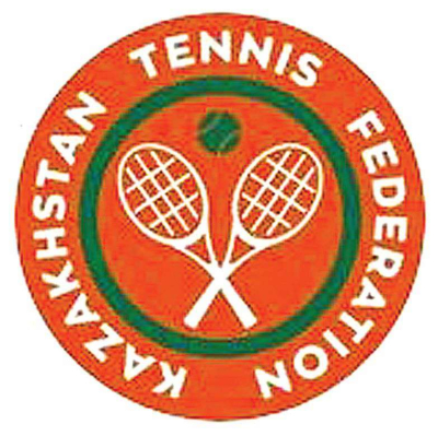 Мастерски владеют и пером, и ракеткой