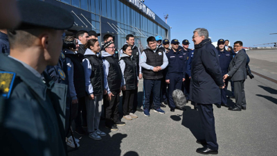 Спасатели, полицейские, волонтеры получат заслуженные награды - Токаев