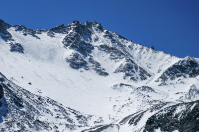 Стали известны подробности гибели туристов на горе в Бурятии