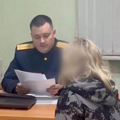 В Подмосковье пьяная женщина столкнула с балкона трехлетнюю дочь