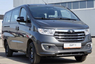 Новый минивэн из Елабуги метит в такси: чем &laquo;перелицованный&raquo; JAC заменит Largus и почему таксопарки уже прицениваются