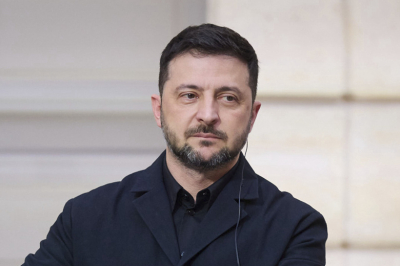 В Совфеде высказались о вечно меняющейся позиции Зеленского про выборы