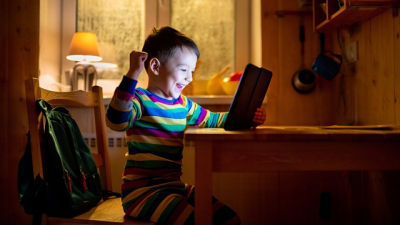 Академик Онищенко рассказал, когда дети могут пропустить школу законно