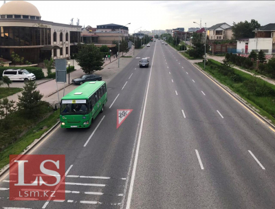 Алматинцев хотят пересадить на общественный транспорт