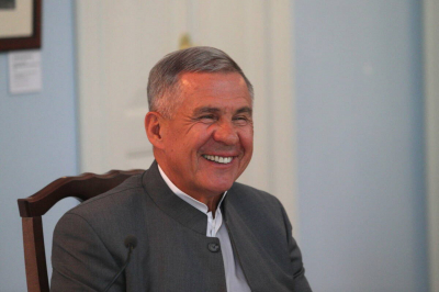 Минниханов поздравил Шишова с победой на первенстве мира по шахматам