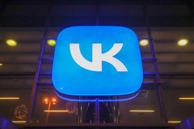 Раздел с ИИ-инструментами &laquo;Креативная студия&raquo; появился в &laquo;VK Рекламе&raquo;
