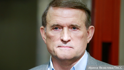 Лавров констатировал конец западного безумия вокруг российского триколора
