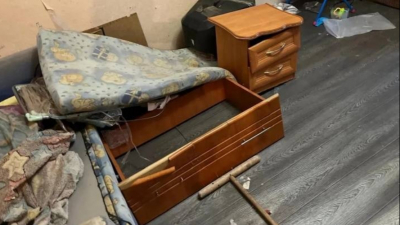 Родителей, заморивших дочь голодом в коробке, приговорили к 20 годам колонии