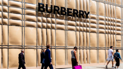 Акции Burberry взлетели на 17% на фоне меньшего падения продаж, чем ожидалось