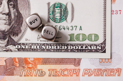 ЦБ&nbsp;поднял официальный курс доллара выше 75 рублей