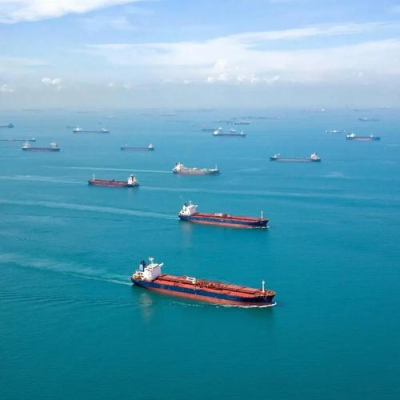 Сотни танкеров застряли в Персидском заливе