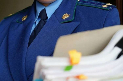 Жительница Татарстана добилась компенсации за травму глаза на работе через суд