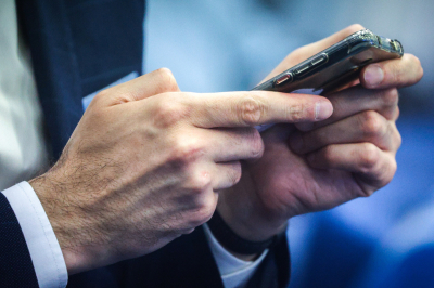 &laquo;Ъ&raquo;: Власти РФ&nbsp;хотят регулировать ИИ&nbsp;без жестких ограничений &ndash; законопроект уже готов