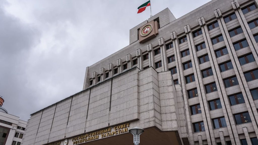 Герой России Лапин назначен вице-премьером Татарстана