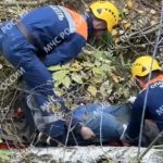 Упавшему в овраг 80-летнему казанцу помогли спасатели (ФОТО)