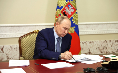 Путин разрешил временное управление критически важными объектами при угрозе