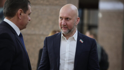 Николай Атласов: Треть предпринимателей готовы закрыть бизнес, а статистика «не видит» кризиса 17/03/2026 – Статьи Депутат Атласов: треть предпринимателей готовы закрыть бизнес, статистика не видит кризиса