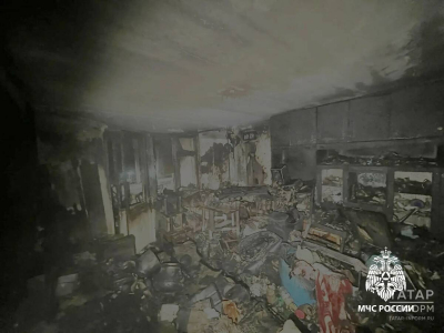 Мужчина пострадал на пожаре в казанской квартире, где 46 лет не меняли проводку