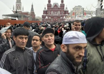 Всё нормально, падаем?